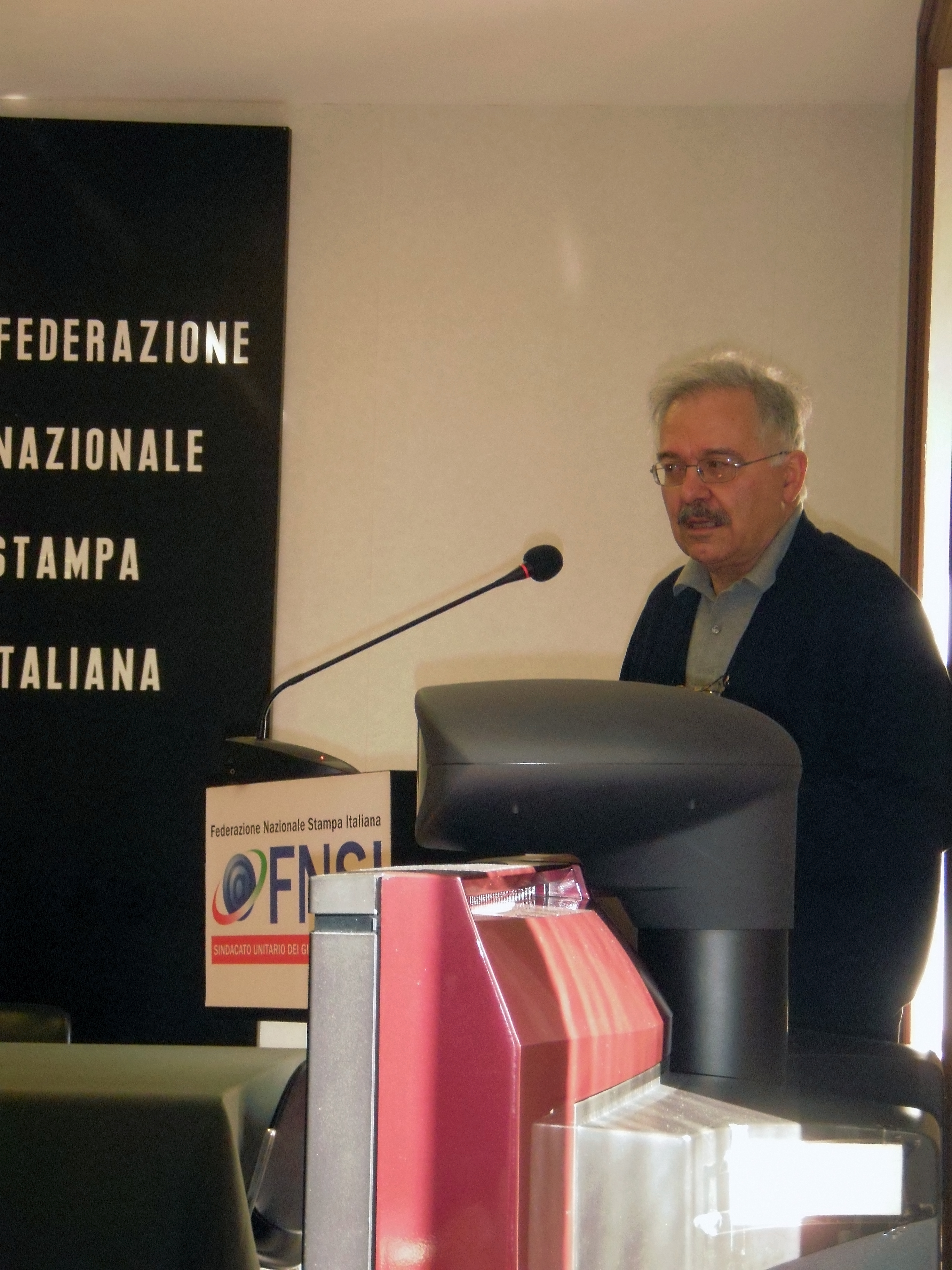Mauro Lando